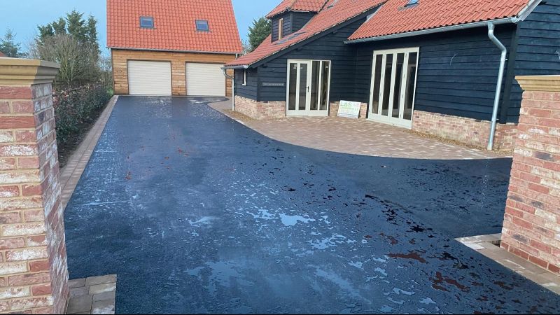 Converted Barn Tarmac Driveway..