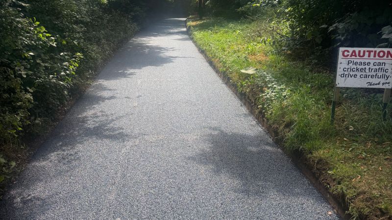 Private roadway re-surfaced in Stone mastic asphalt 