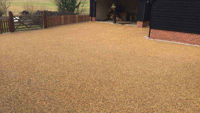 Hot Tar & Golden Gravel