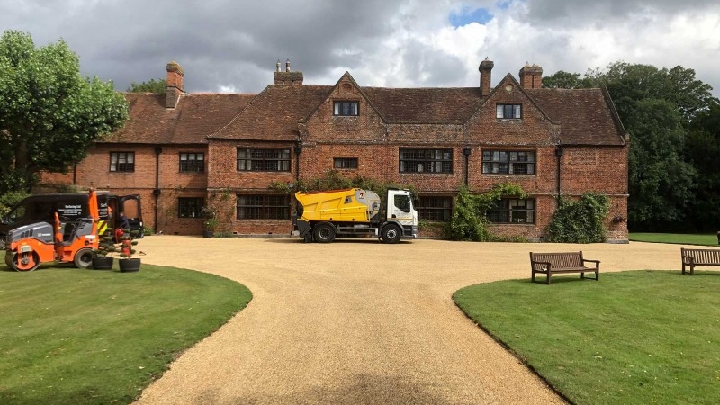 Hot Tar & Golden Gravel