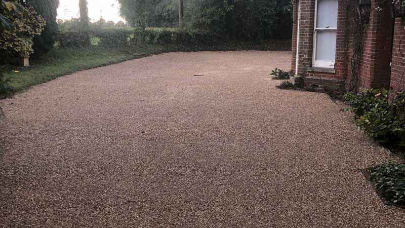 Hot Tar & Golden Gravel