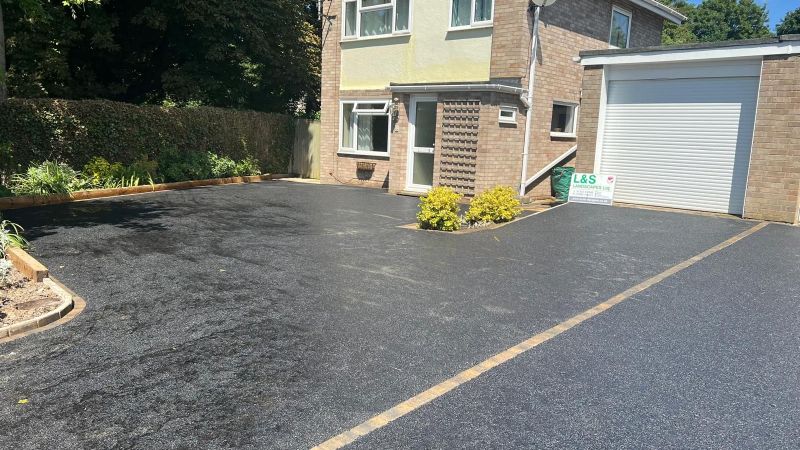 Tarmac Driveway
