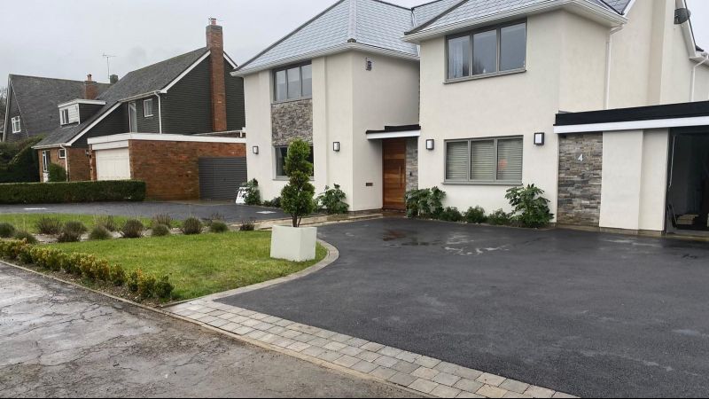 Tarmac Driveway With Pathway